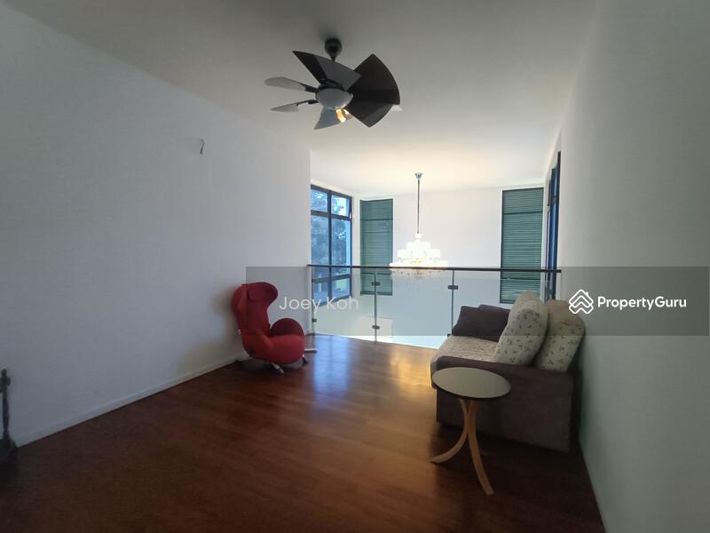Untuk Dijual - FULLY FURNISHED LAKE VIEW Bungalow With PRIVATE SWIMMING POOL Cahaya SPK U9 Shah Alam