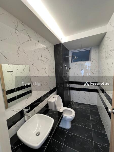Condominium for Rent at QuayWest Residence - Dyson Ng - Master Bathroom - PropertyGuru.com.my