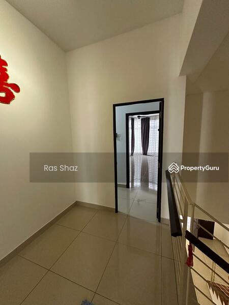 2-storey Terraced House for Sale in Laman Glenmarie (Shah Alam) - Ras Shaz - PropertyGuru.com.my
