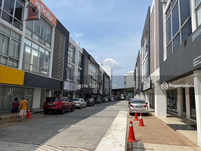 Untuk Disewa - C180 Dataran Traders Square Cheras