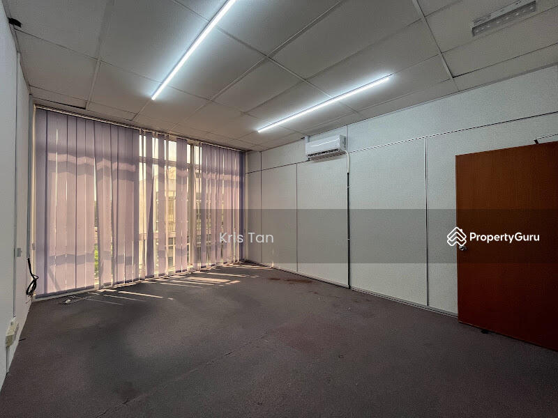 Untuk Disewa - C180 Dataran Traders Square Cheras