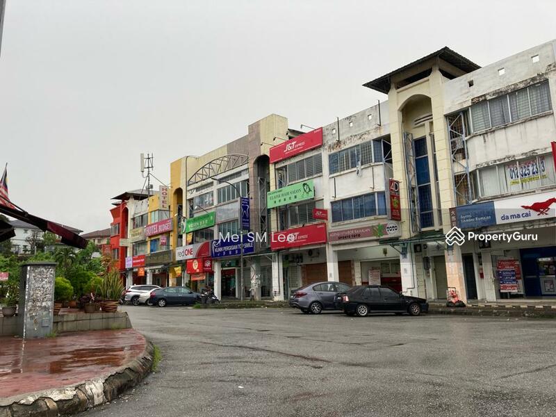 Taman Kajang Prima, Corner Lot Shop Office, Near Mydin Semenyih, Winnie