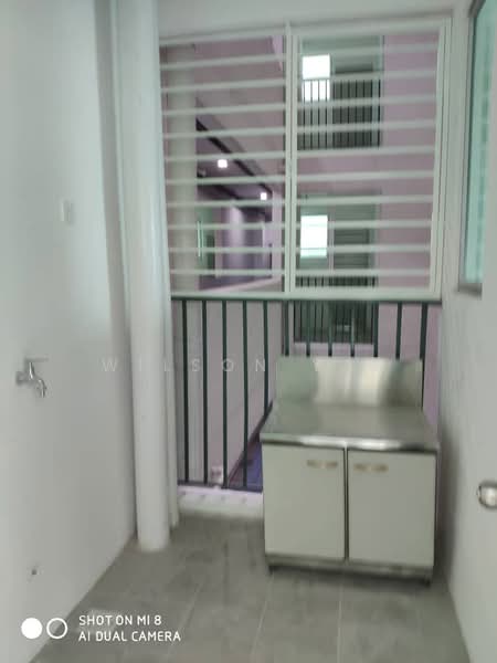 Servis Apartment untuk Dijual di The Zizz @ Damansara North - Wilson Yap - Balcony - PropertyGuru.com.my