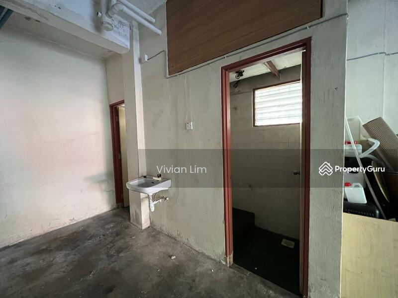 Kedai untuk Dijual di Taman Perindustrian Bukit Serdang (Seri Kembangan) - Vivian Lim - PropertyGuru.com.my