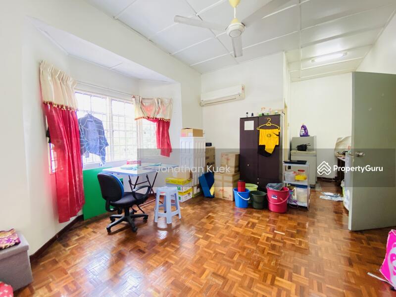 Tan Yew Lai, Taman OUG, Kuchai Lama, Kuala Lumpur, 4 Bedrooms, 1430
