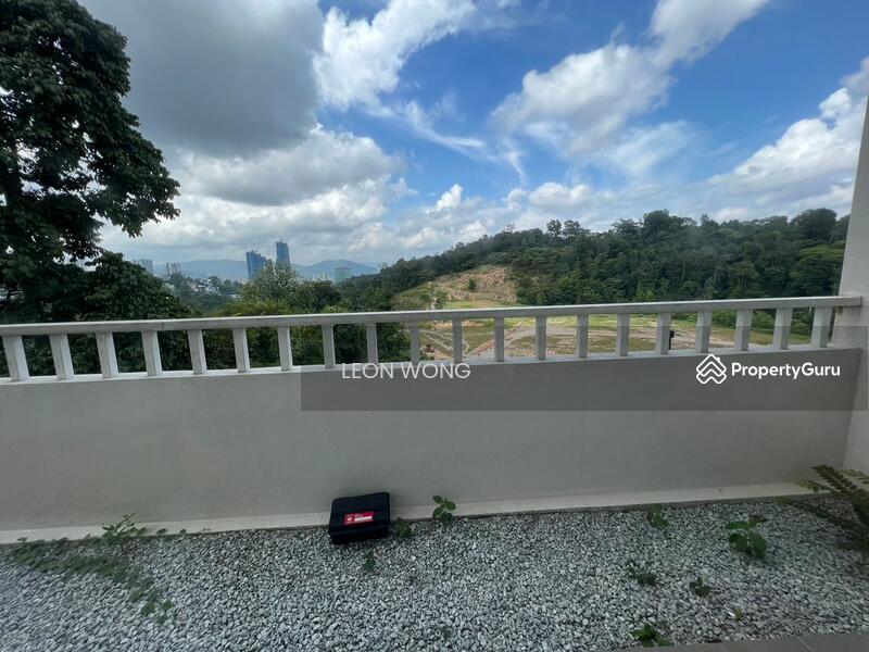 Untuk Disewa - Townhouse at Mont Kiara