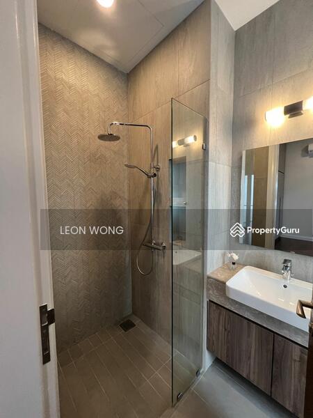 Untuk Disewa - Townhouse at Mont Kiara