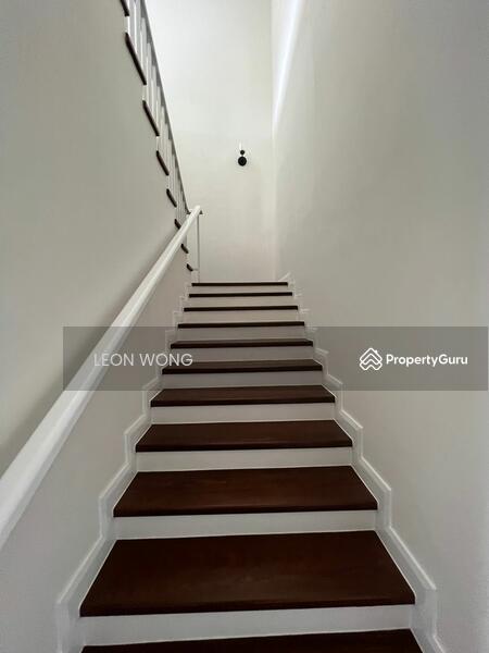 Untuk Disewa - Townhouse at Mont Kiara