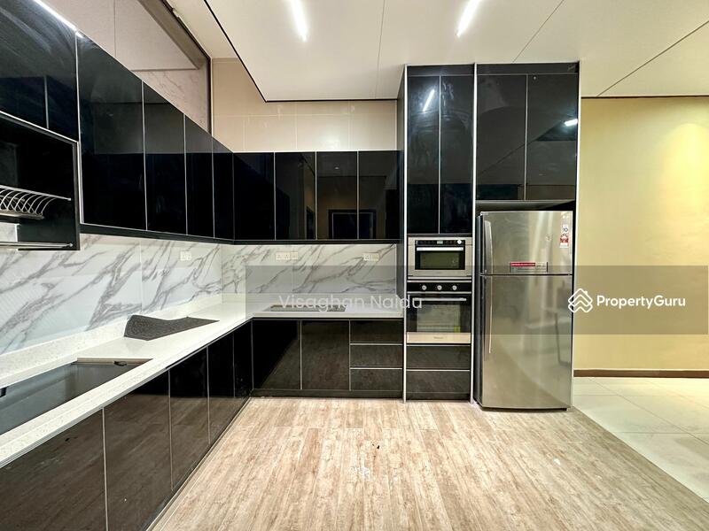 Rumah Teres 3.5 Tingkat untuk Disewa di Bandar Country Homes (Rawang) - Visaghan Naidu - PropertyGuru.com.my