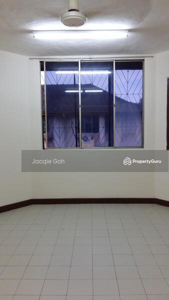 For Rent - Rampai Court
