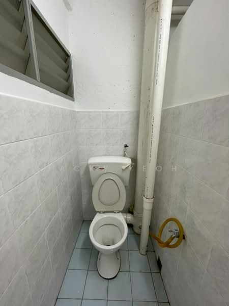 Apartment for Rent at Green Garden - Jacky Yeoh - Bathroom - PropertyGuru.com.my