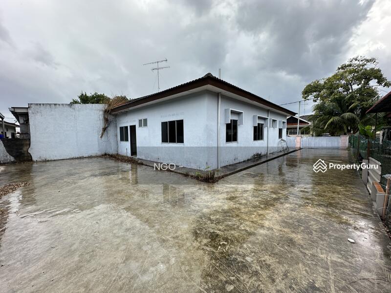 For Sale - Single Storey Semi Detached House Bandar Putera Indah