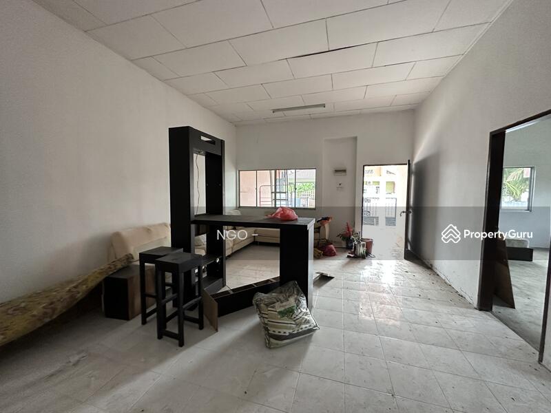 For Sale - Single Storey Semi Detached House Bandar Putera Indah