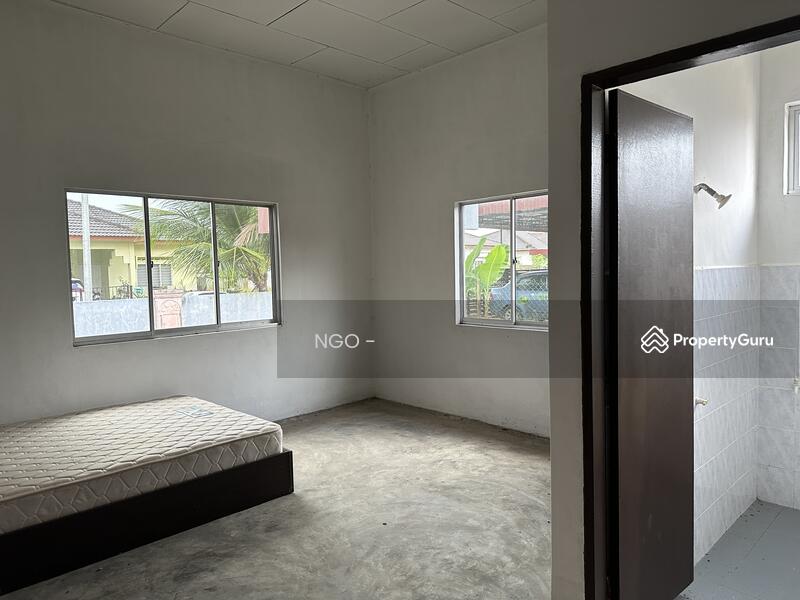 For Sale - Single Storey Semi Detached House Bandar Putera Indah