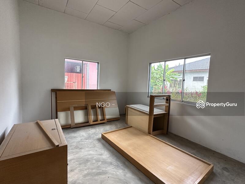 For Sale - Single Storey Semi Detached House Bandar Putera Indah