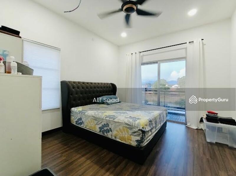 Serene Heights, Semenyih, Selangor, 4 Bedrooms, 2100 sqft, Terraces