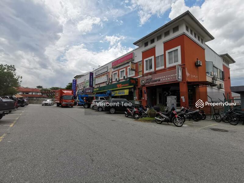 Kedai / Pejabat untuk Dijual di Bukit Rahman Putra (Sungai Buloh) - Vincent Tee - PropertyGuru.com.my