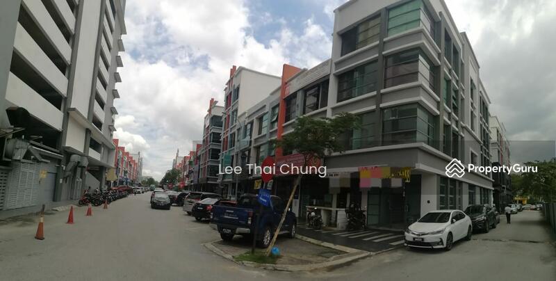 For Rent - Alam Avenue I