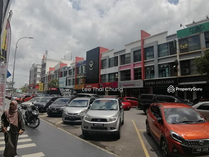 For Rent - Alam Avenue I