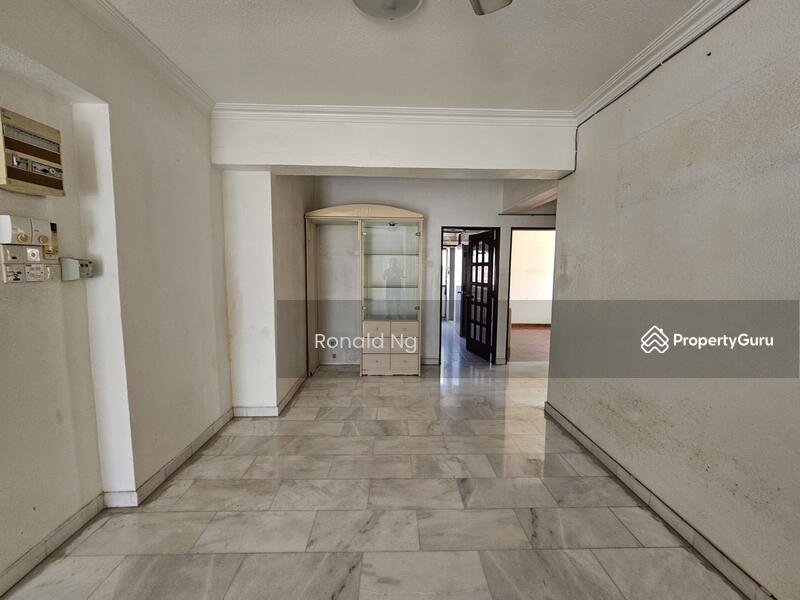 For Sale - Porta Mas Apartment
