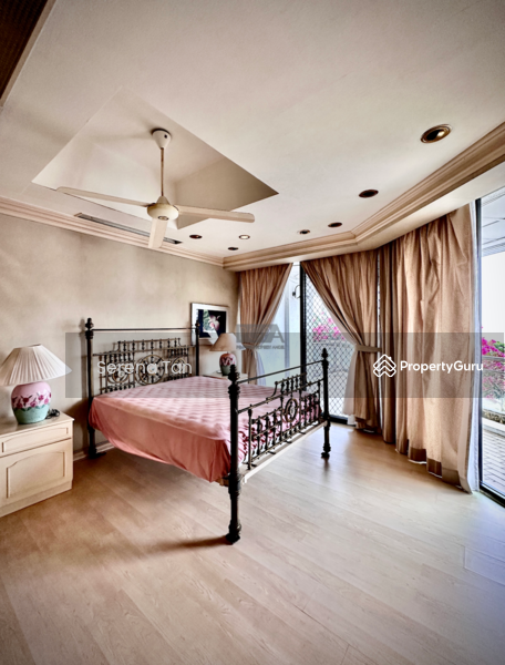 For Sale - Bungalow at Batu Ferringhi