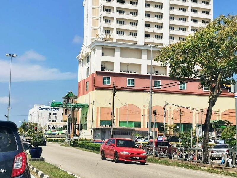 For Sale - Shop at Summit Mall Batu Pahat