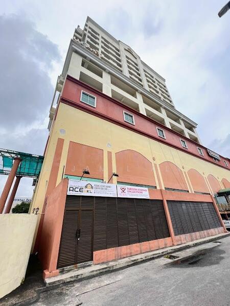 For Sale - Shop at Summit Mall Batu Pahat