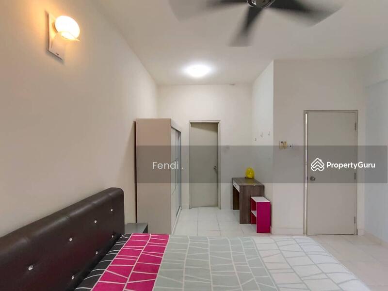 Kediaman Servis untuk Disewa di SetiaWalk - Fendi tan - PropertyGuru.com.my