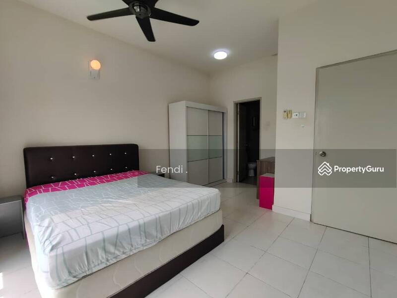 Kediaman Servis untuk Disewa di SetiaWalk - Fendi tan - PropertyGuru.com.my