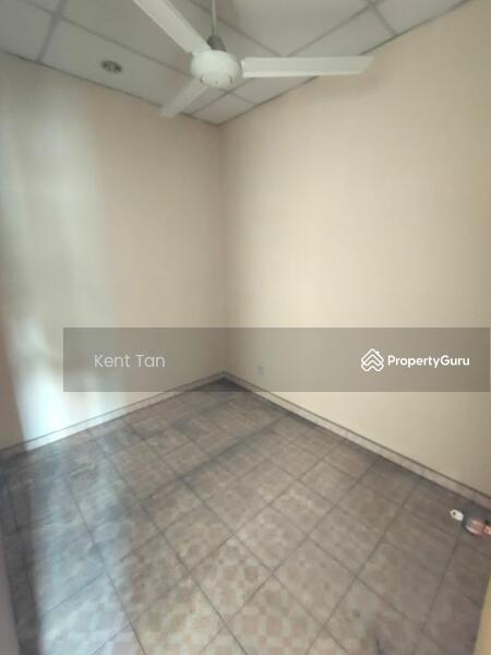 For Rent - Shop-office at Seri Kembangan