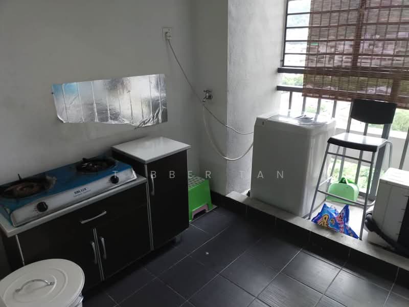 Servis Apartment untuk Disewa di Maxim Residences - Tabber Tan - Kitchen - PropertyGuru.com.my