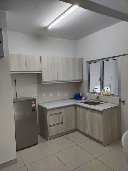 Servis Apartment untuk Disewa di Maxim Residences - Tabber Tan - Kitchen - PropertyGuru.com.my