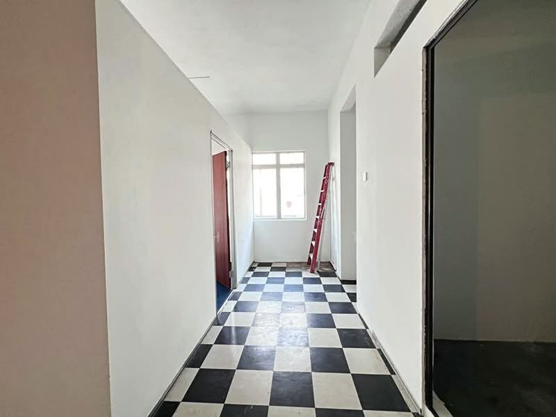 For Rent - 1st Floor Office @ Seksyen 23, Shah Alam For Rent