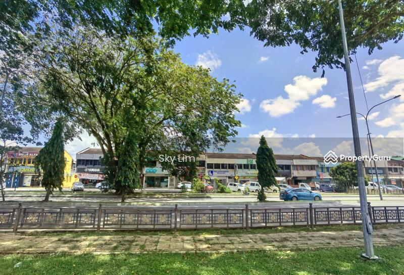 Taman Ungku Tun Aminah, Jln Nakhoda 2, Taman Ungku Tun Aminah, Johor