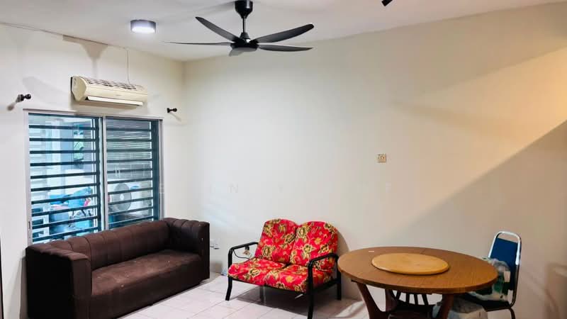 2-storey Terraced House for Rent in Puchong (Selangor) - Erin Yusof - Living Room - PropertyGuru.com.my