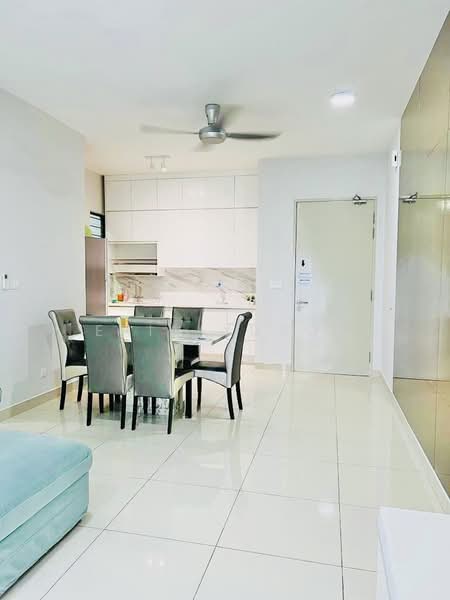Kondominium untuk Disewa di The Haute Gurney - Erin Yusof - Dining Room - PropertyGuru.com.my