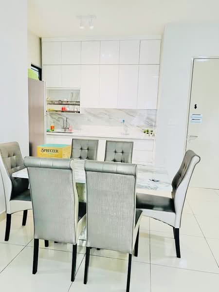 Kondominium untuk Disewa di The Haute Gurney - Erin Yusof - Dining Room - PropertyGuru.com.my