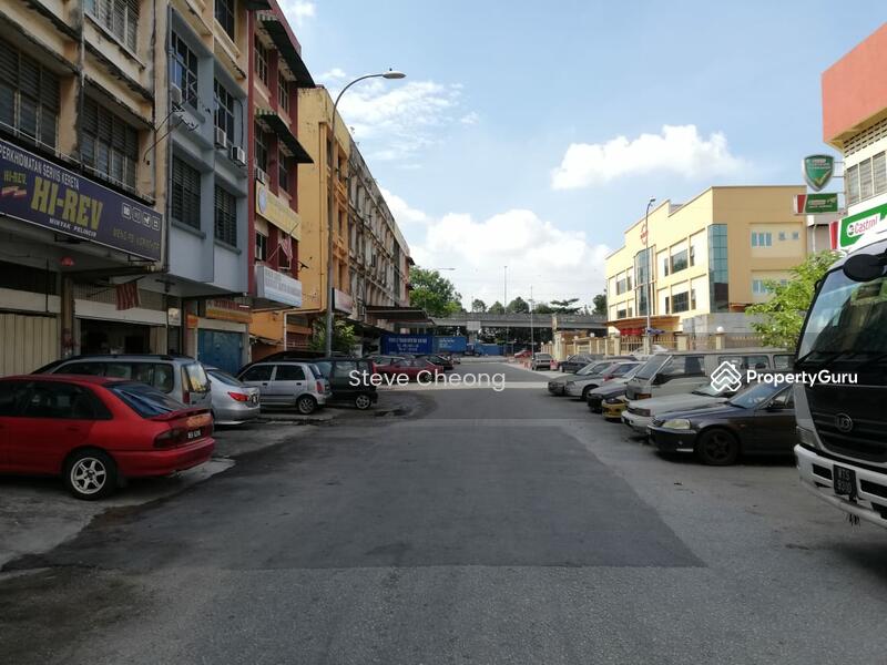 For Rent - First Floor Office Perindustrian Trisegi Near Chan Sow Lin Salak Selatan