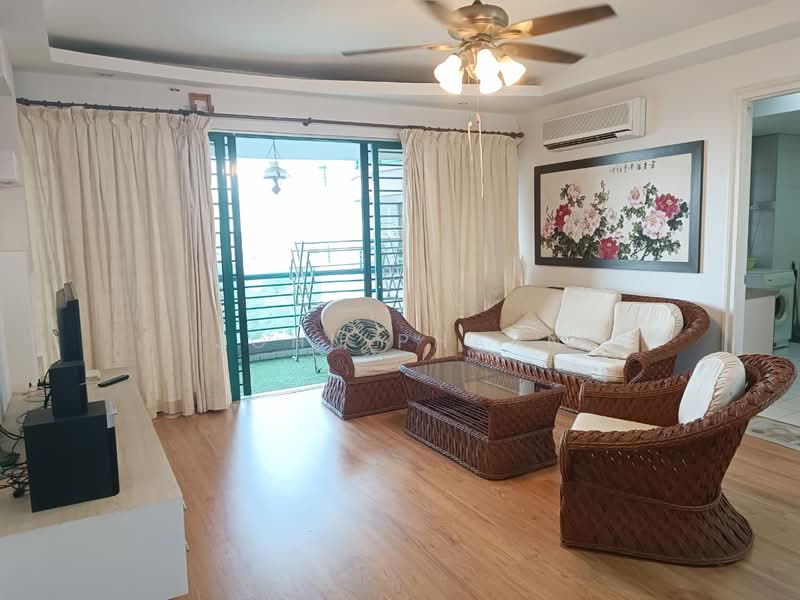 Kondominium untuk Dijual di The Straits View Condominium - John Pharn - Living Room - PropertyGuru.com.my