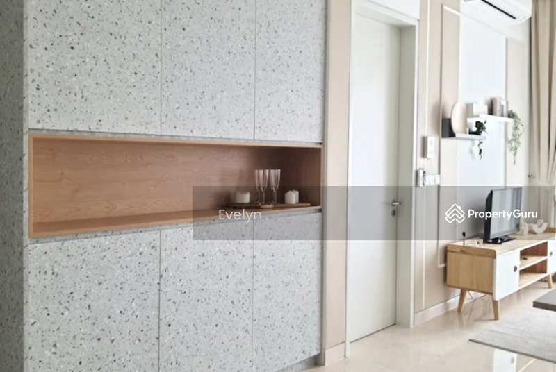 For Sale - 300k 3R2B【Beside University】15mins to KLIA, Free All Furniture