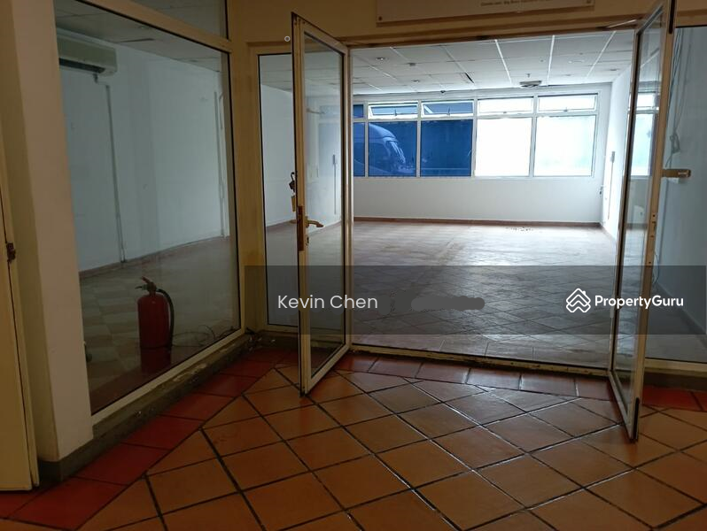 Untuk Dijual - Megan Ambassy