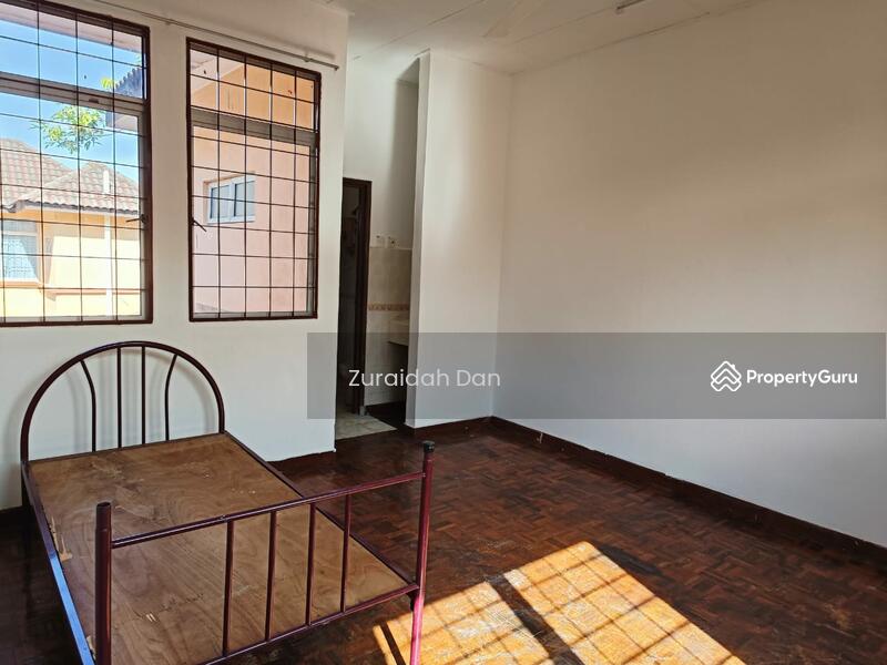 For Sale - Taman Tasik Semenyih