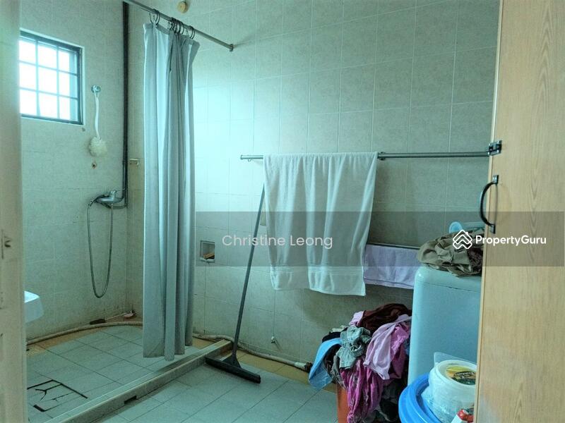 Untuk Dijual - Taman Kolam Air