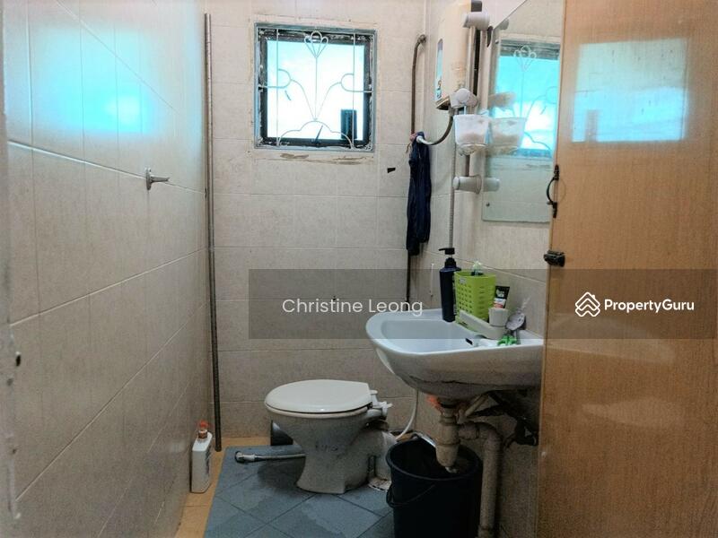 Untuk Dijual - Taman Kolam Air