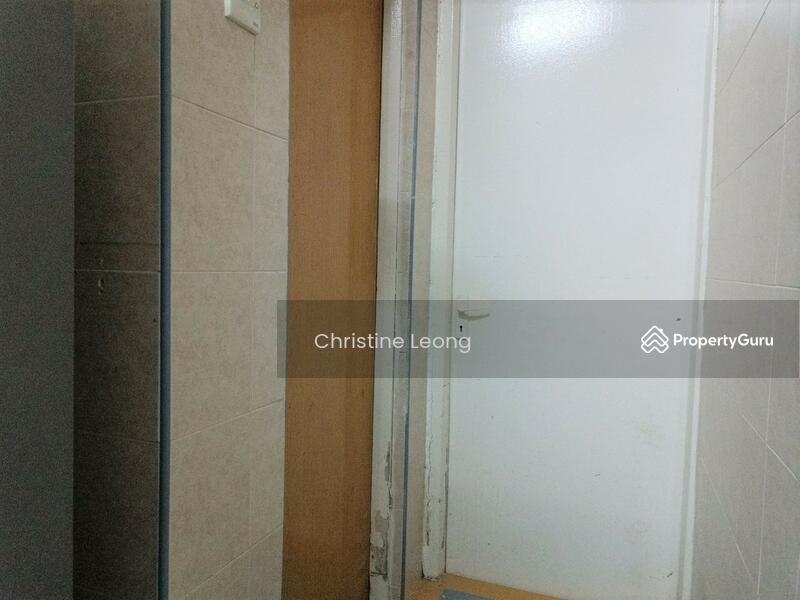 Untuk Dijual - Taman Kolam Air
