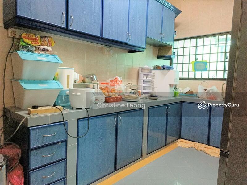 Untuk Dijual - Taman Kolam Air
