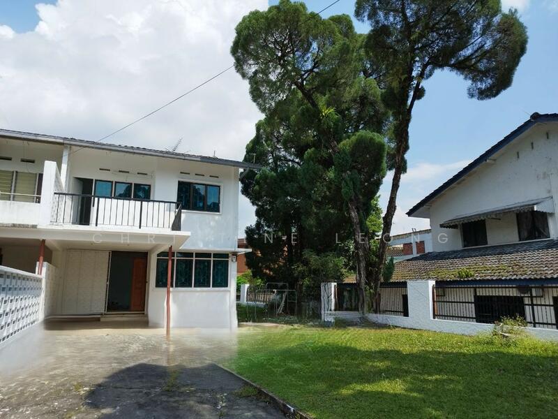 For Sale - Taman Kolam Air
