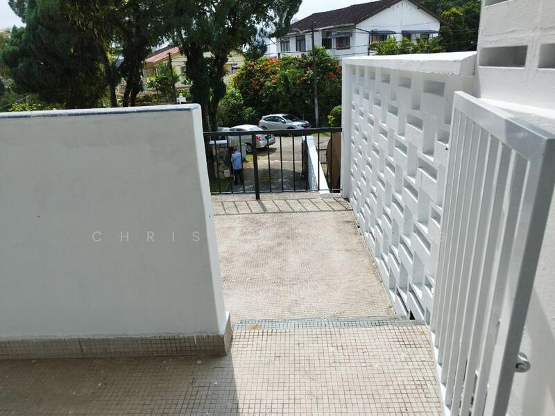 For Sale - Taman Kolam Air