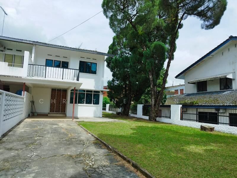 For Sale - Taman Kolam Air