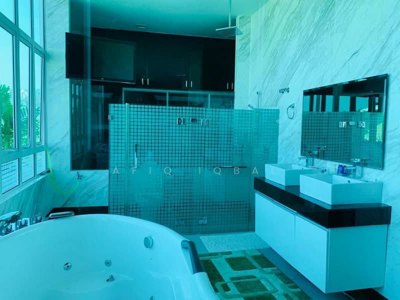 Bungalow for Sale in Ampang Jaya (Ampang) - Afiq Iqbal - Bathroom - PropertyGuru.com.my